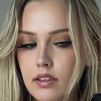 Аддисон Айви Голая