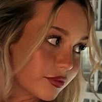 Алара Риессе Голая