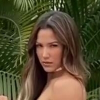 Алехандра Харамильо Голая