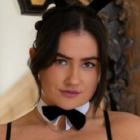 Алекс Уиндзор Голая