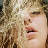 Алис Кейми Голая