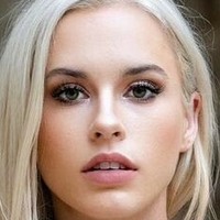 Алакипенни Голая