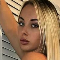 Эмбер Сноу Голая