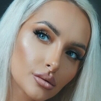 Амелия Фрэнкс Голая
