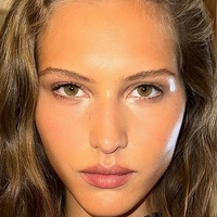 Анджелина Кендалл Голая