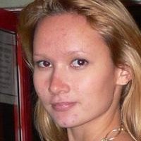 Ариана Фронти Голая
