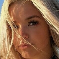 Эшли Уоллес Голая