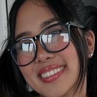 аясузу Голая