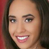 Брайанамуунфри Голая