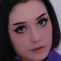 бунтайтьо Голая