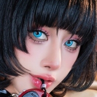 Бёру Социальные Медиа Голая