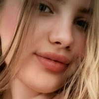 Кэндилилли Голая