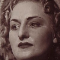 Карла София Лескиус Голая