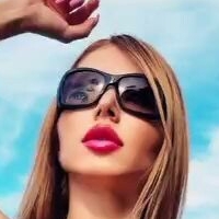 Сесилия Сикейра Голая