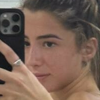 Клара Эмневес Голая