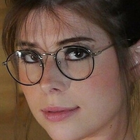 Клоудаланна Голая