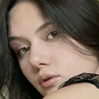 CreepySaucer Голая