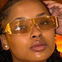 Сайан Бужи Голая