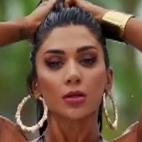 Денз Сайпинар Голая