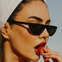 Эче Ронай Голая