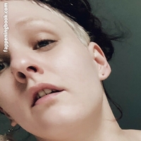 ээмммзегоддес Голая