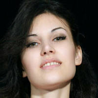 Элизабет Голая