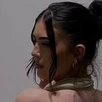 Эмили Элброу Голая