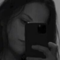 Эмили Поуз Голая