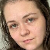 Эмма Уэллс Голая