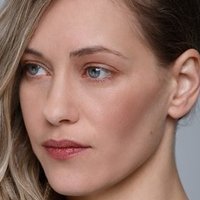 Эстер Годетт Голая