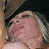 Фабидрумондфри Голая