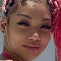 Флемгодтхегрейт Голая