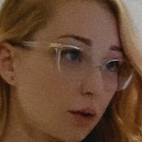 Фрейя Эйр Голая