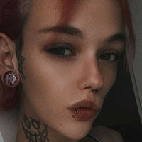 ГайлесШтук1999 Голая