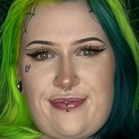 готикбиффлапсвип Голая