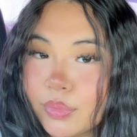 Хейли Хоанг Голая