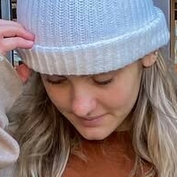 Ханна Шленкер Голая