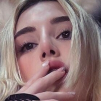 HollieMollie Голая