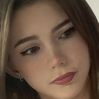 Холлсбоути Голая