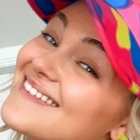 холлионфильм Голая