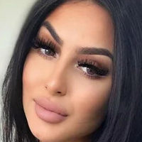 АйэмоливиаСаммерс Голая