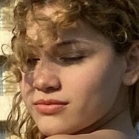 Айви Деар Чавала Голая