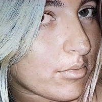 Иззи Таффс Голая