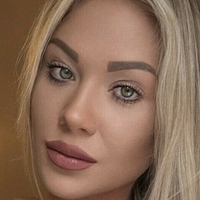 Яна Ханковска Голая