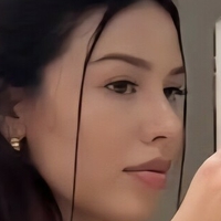 Джессирейес Голая