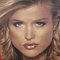 Джоанна Л Голая