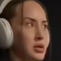 Джойи Голая