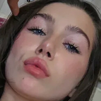 катпетитее Голая