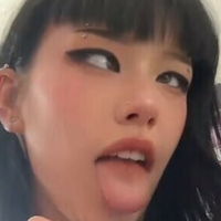 ки666тти Голая