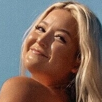 Кимбо Уэбб Голая